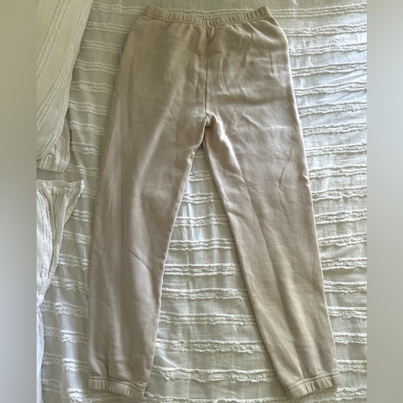 abercrombie kids Sweatpants // Size Girls 13/14 - Picture 2 of 4
